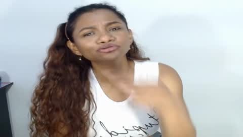 lady online show from March 24, 3:50 pm