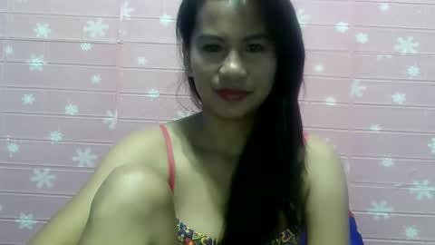 ladyinred201 online show from January 6, 7:35 pm