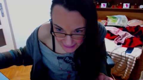 LadyLHoty online show from March 29, 9:26 pm
