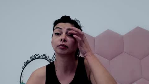 Lia online show from February 7, 5:10 am