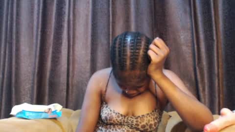Snapshot of ladylilasexy chatting on April 24, 1:02 pm sexylila online show from April 24, 1:02 pm