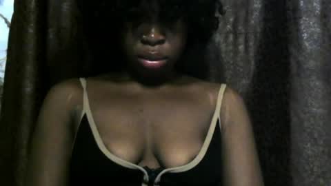 Snapshot of ladylilasexy chatting on May 22, 11:49 am sexylila online show from May 22, 11:49 am