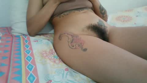 Snapshot of ladynemesis00 chatting on April 28, 9:20 pm ladynemesis00 online show from April 28, 9:20 pm