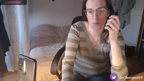 Lea online show from February 13, 5:01 pm