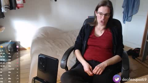 Lea online show from February 23, 1:32 pm