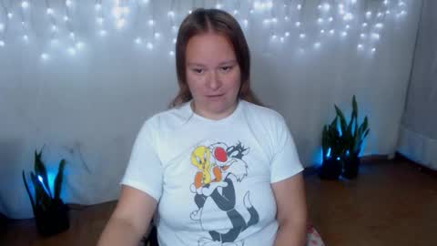  paola and a guest lol    online show from February 26, 3:22 pm