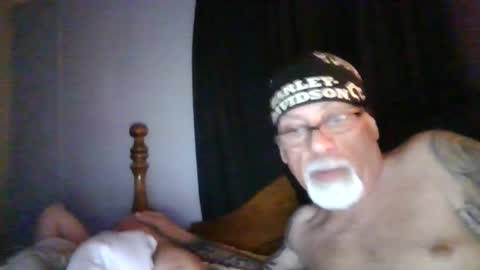 laidbackluxury online show from May 14, 2:51 am