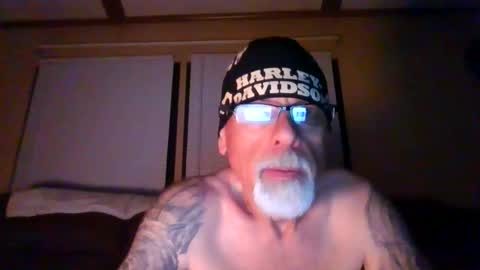 laidbackluxury online show from May 17, 2:53 am