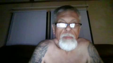 Snapshot of laidbackluxury chatting on July 10, 7:45 am laidbackluxury online show from July 10, 7:45 am