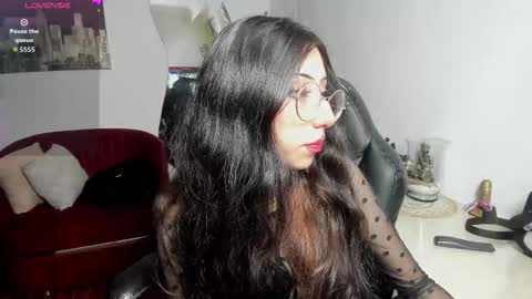 laila_angel online show from January 9, 8:10 pm