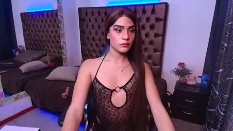Camila online show from May 16, 10:36 am