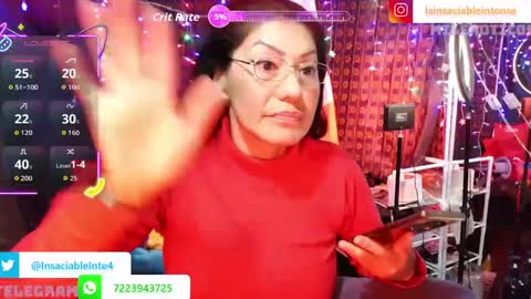Snapshot of lainsaciableintensa chatting on October 12, 1:37 am lainsaciableintensa online show from October 12, 1:37 am