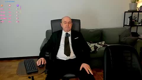 lajose52 online show from January 18, 7:39 pm