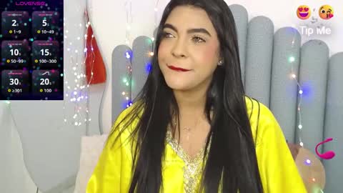 Snapshot of lakshmirani617378 chatting on May 20, 12:11 pm Laskhmirani online show from May 20, 12:11 pm