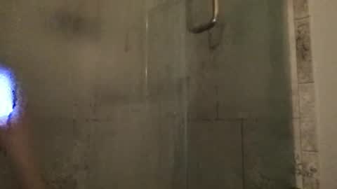 Snapshot of lala8888 chatting on March 1, 1:43 am lala8888 online show from March 1, 1:43 am