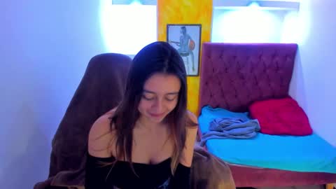 Lala clark online show from January 6, 8:01 pm