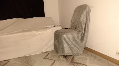 LalaMy online show from February 23, 4:37 pm