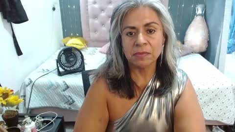 lalisha online show from April 4, 12:42 am