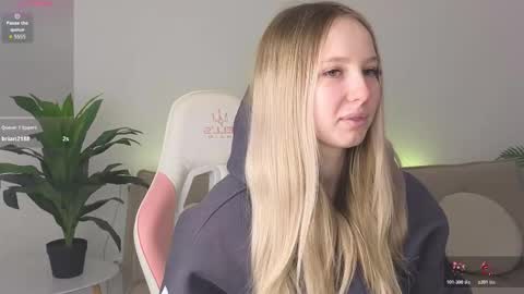 Liana online show from February 2, 1:21 pm