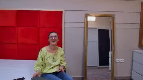 LanaBanner online show from September 16, 7:53 am