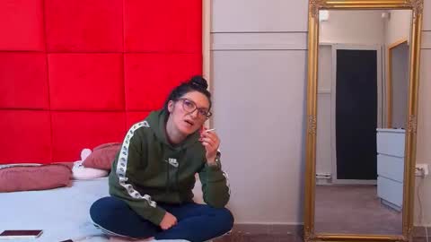 LanaBanner online show from November 6, 8:37 am