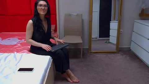 LanaBanner online show from May 28, 3:04 am