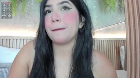 lana_lann online show from February 1, 11:53 am