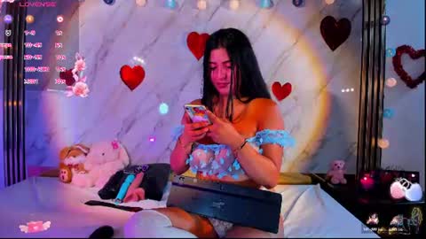 Snapshot of lana_parker_01 chatting on July 13, 2:47 am lana_parker_01 online show from July 13, 2:47 am