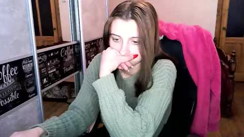 Lana online show from January 14, 1:50 pm