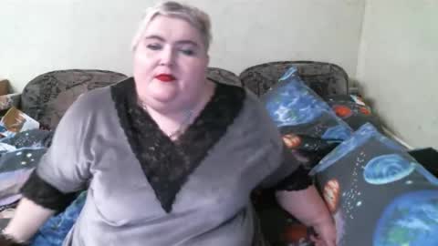 lanacat555 online show from February 21, 6:59 pm