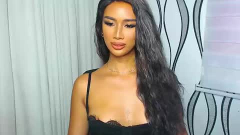 Lana online show from January 4, 1:42 am