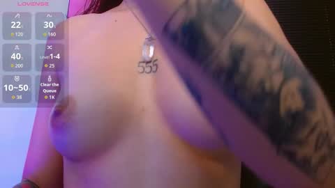 Alana Garcia  online show from November 7, 11:54 am