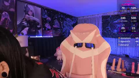 L A N A  online show from March 2, 8:59 am