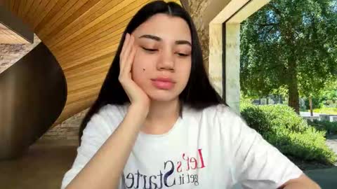 Snapshot of lanalandd chatting on September 11, 10:04 am Lana online show from September 11, 10:04 am