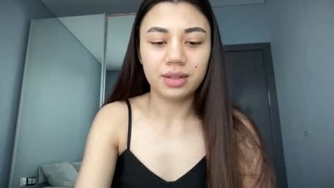 Lana online show from December 4, 12:36 pm