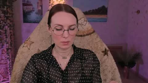 Snapshot of lanaradiance chatting on May 9, 9:14 am Lana Radiance online show from May 9, 9:14 am