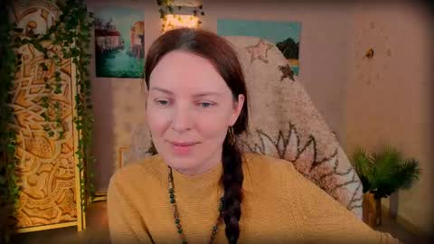 Snapshot of lanaradiance chatting on May 31, 3:19 pm Lana Radiance online show from May 31, 3:19 pm