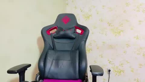 Snapshot of lanasweet9 chatting on December 25, 5:47 pm Lana online show from December 25, 5:47 pm