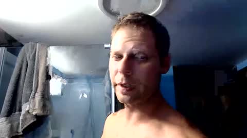 Snapshot of lancehardin chatting on July 13, 12:13 am Lance online show from July 13, 12:13 am