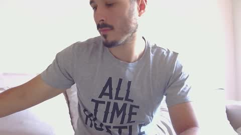 Snapshot of lanchux18 chatting on March 4, 11:38 am Lanchux18 online show from March 4, 11:38 am