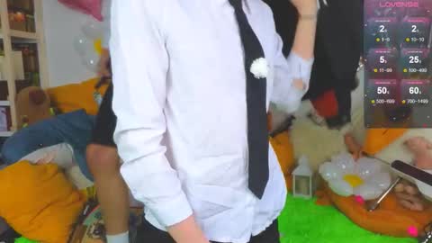 Snapshot of landel_boy chatting on February 17, 1:07 pm Lanny online show from February 17, 1:07 pm