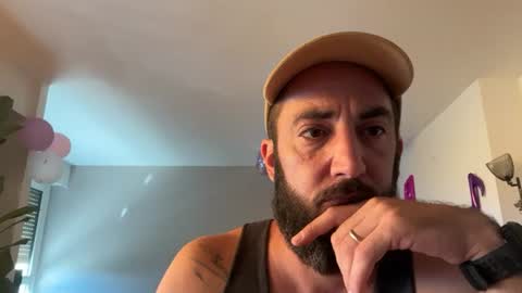Lanimal online show from July 8, 9:36 am