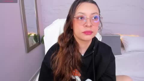 Snapshot of lanna_18_ chatting on May 28, 11:51 am Lanna online show from May 28, 11:51 am