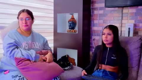 lanna_as online show from February 16, 1:40 pm