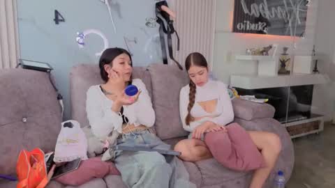 lanna_as online show from March 21, 1:58 pm