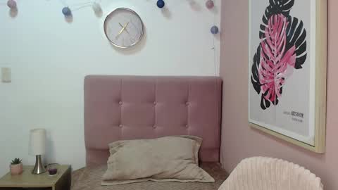 Lanna online show from January 19, 12:53 pm