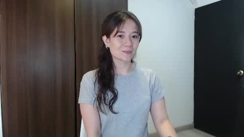 Snapshot of lanna_mills chatting on June 26, 1:37 pm Lanna online show from June 26, 1:37 pm