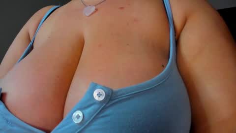 Lanna online show from October 30, 12:56 am