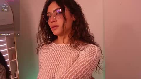 Lara online show from November 26, 10:22 pm