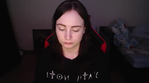 Snapshot of laralianna chatting on December 18, 11:00 pm Laralianna online show from December 18, 11:00 pm